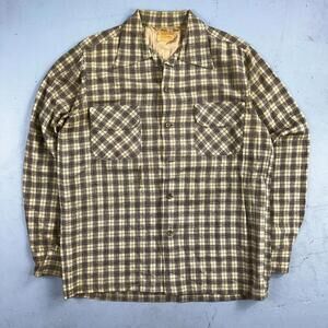Pendleton VTG Board Shirt Plaid 100% Wool Button Down Size M Plaid 1960s Camp